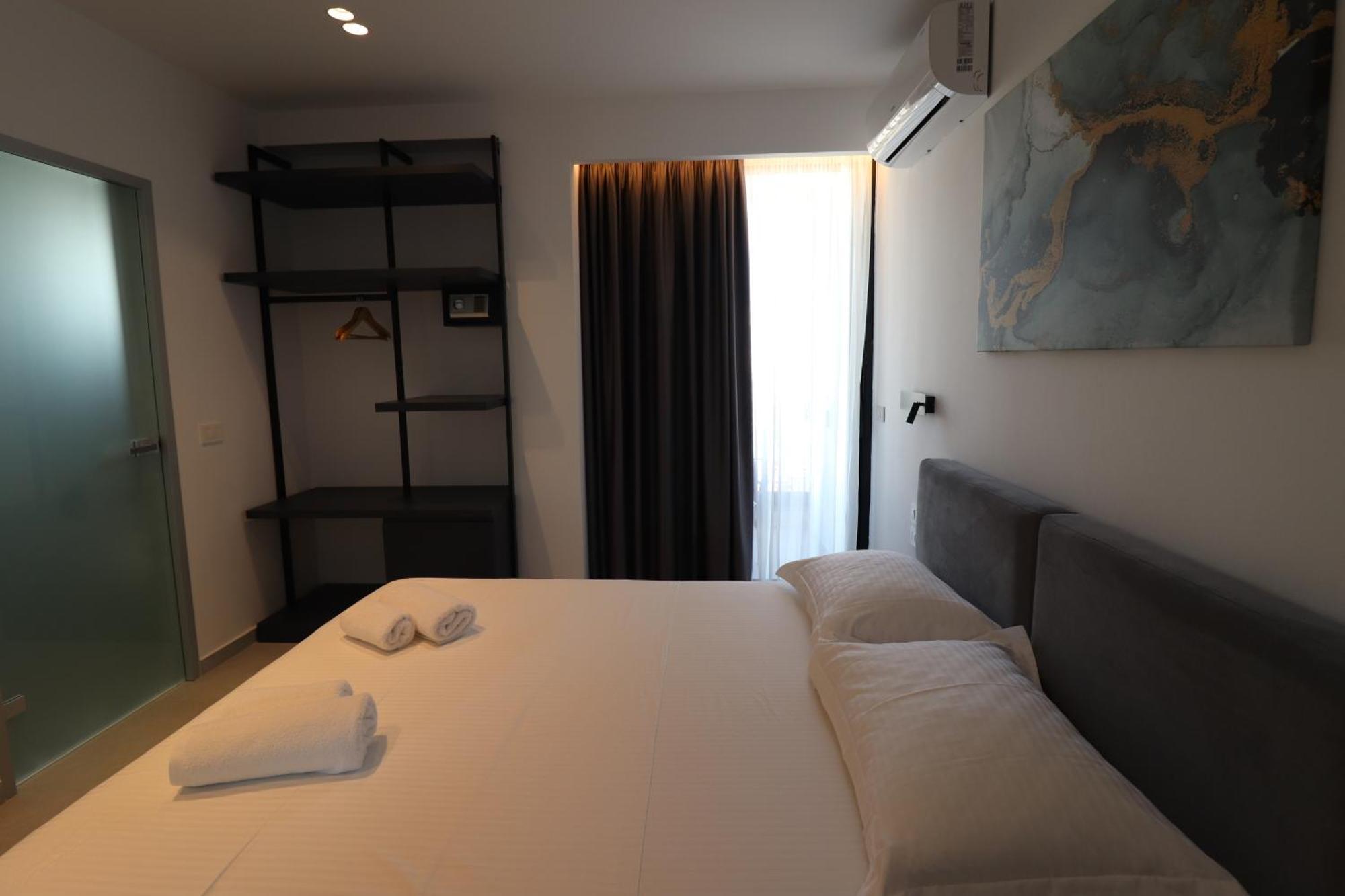 Adele Hotel Ксамил Экстерьер фото