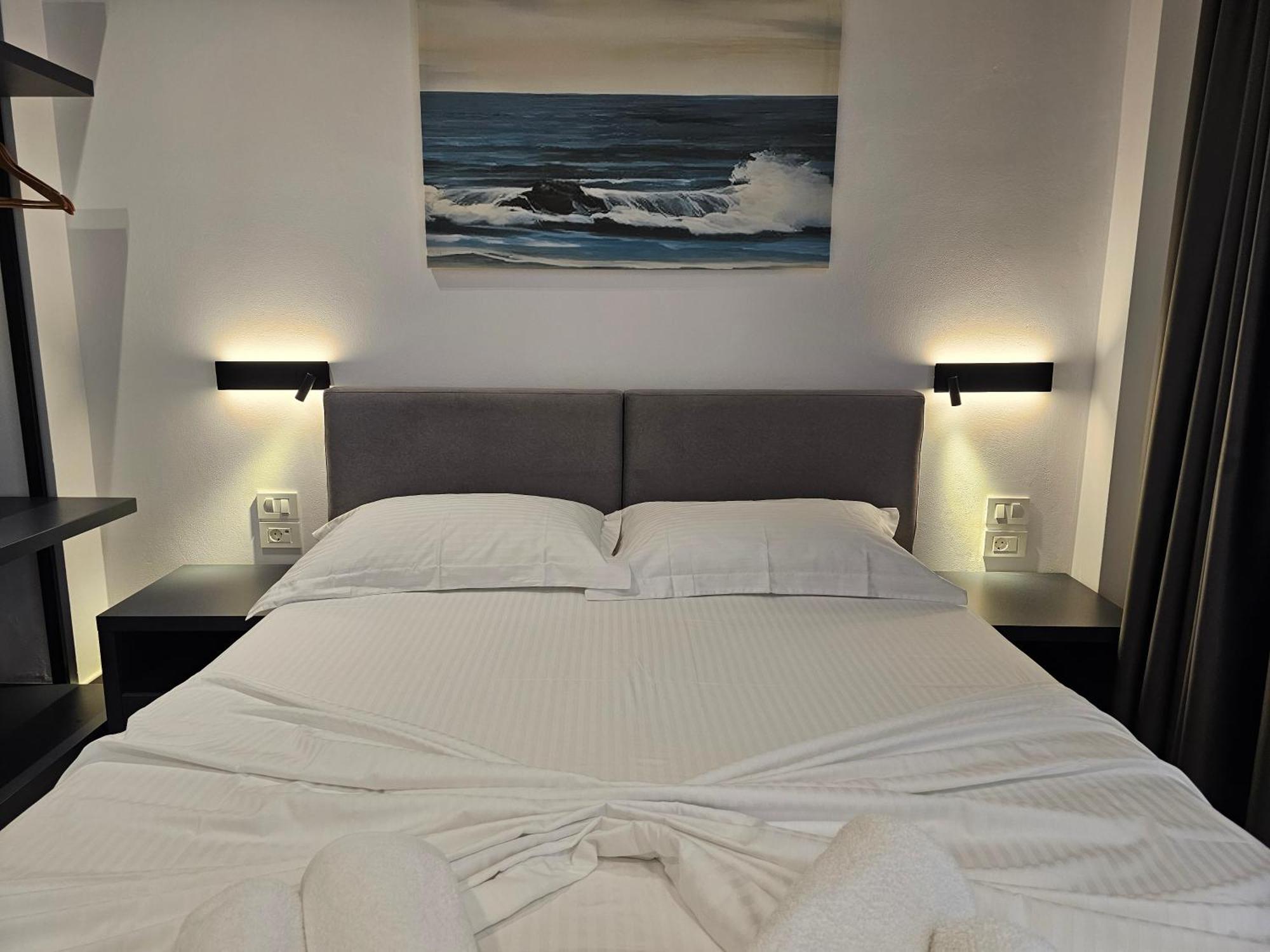 Adele Hotel Ксамил Экстерьер фото