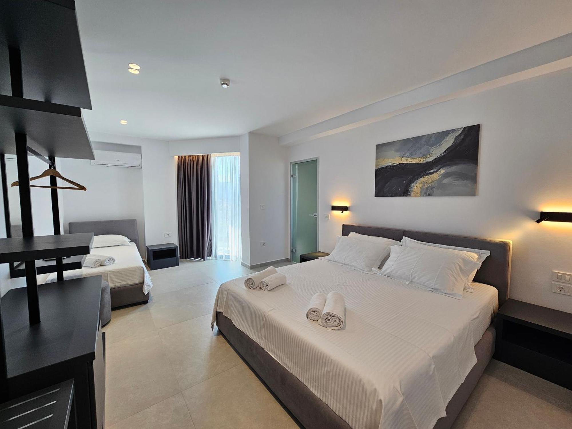 Adele Hotel Ксамил Экстерьер фото