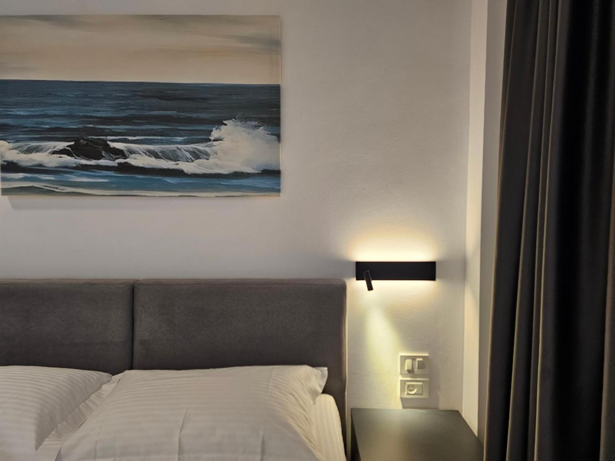 Adele Hotel Ксамил Экстерьер фото